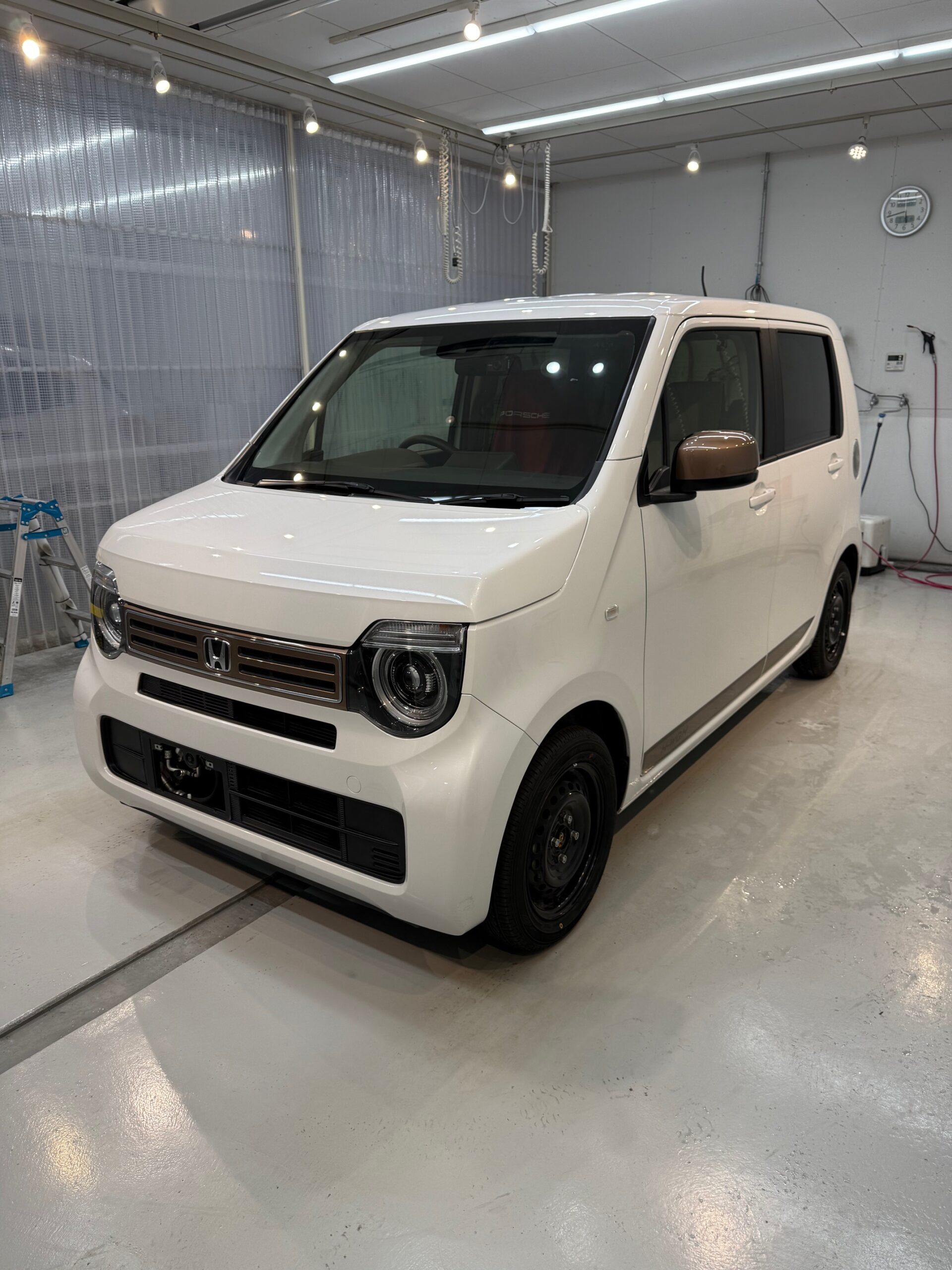 ホンダ N-WGN 簡易コーティング施工